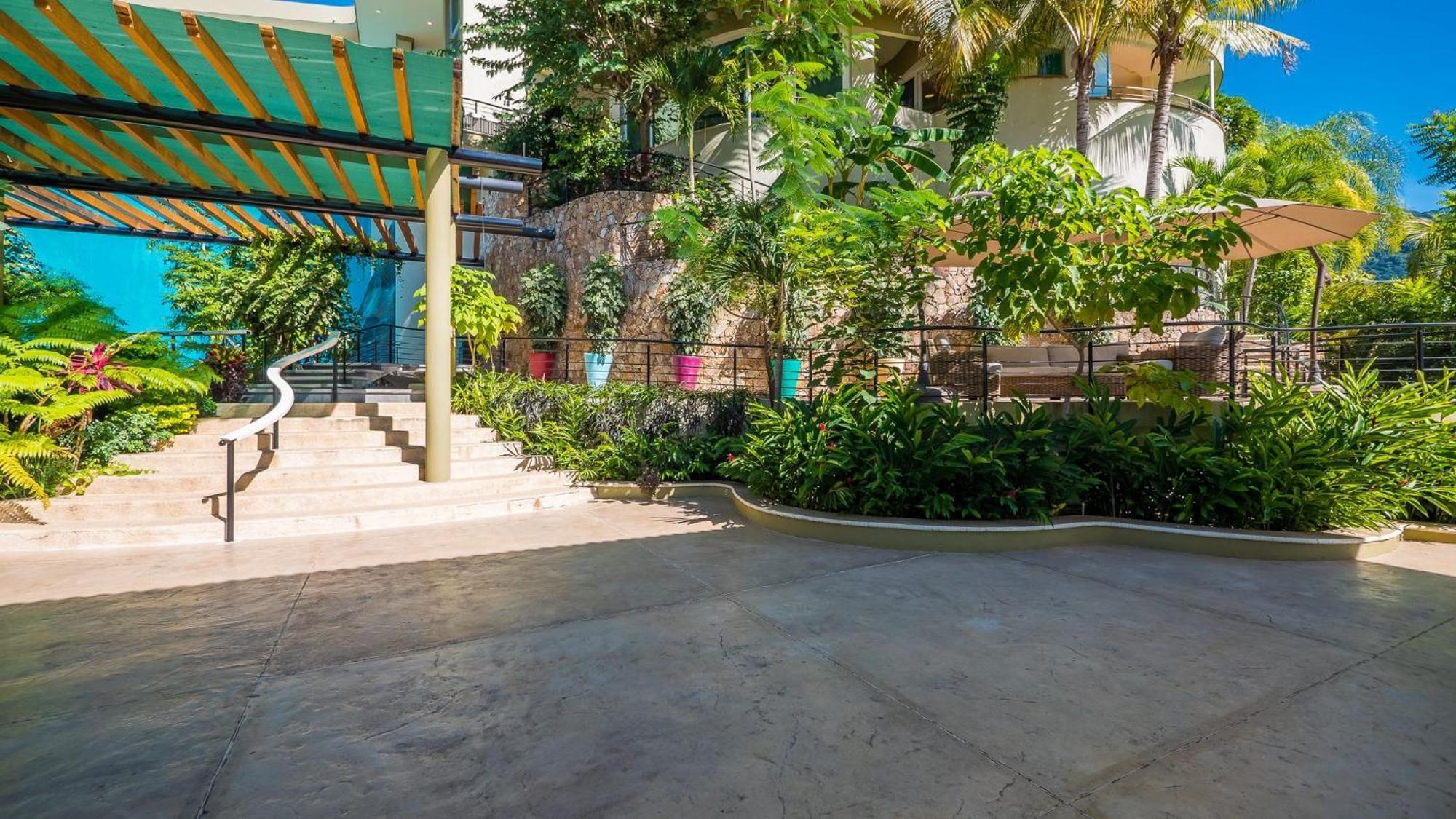 Villa Truly The Finest In Luxury With Incredible Views *