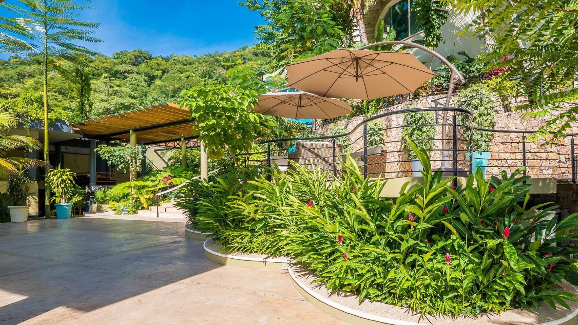 Truly The Finest In Luxury With Incredible Views Villa
