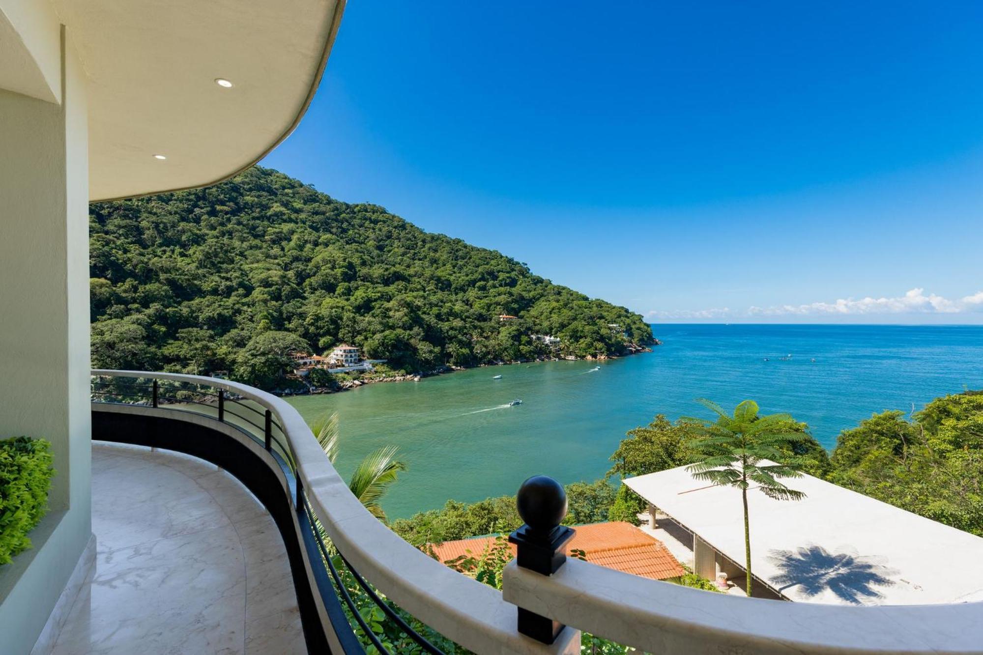 Villa Truly The Finest In Luxury With Incredible Views *
