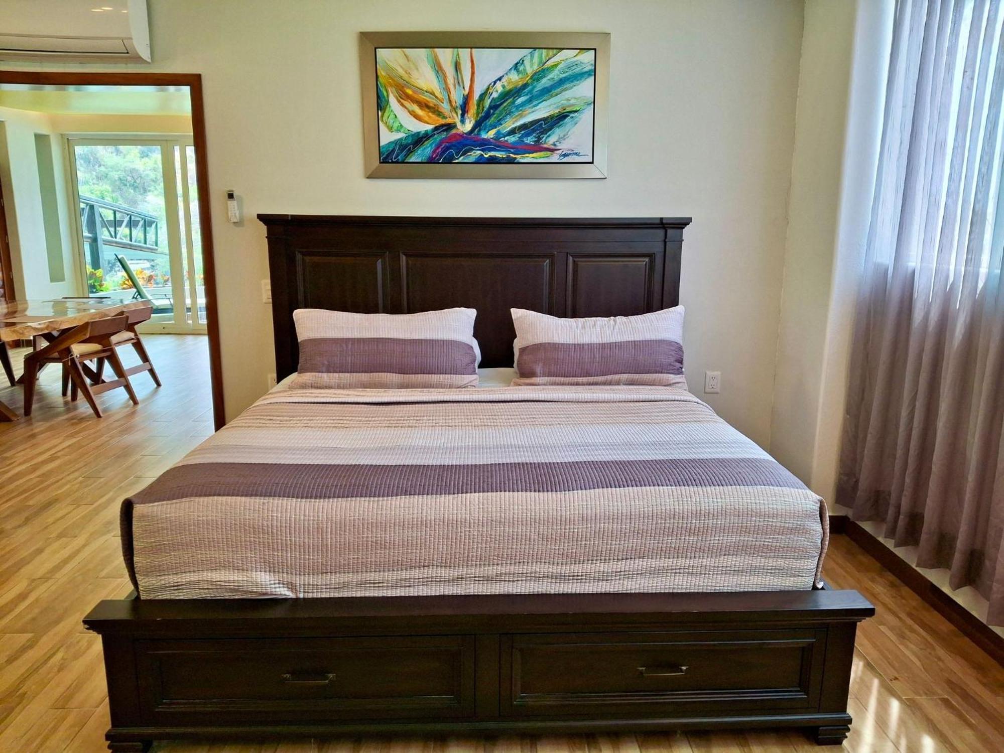 Truly The Finest In Luxury With Incredible Views Villa